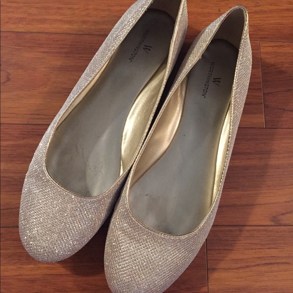 Size 11 pale gold sparkly flats